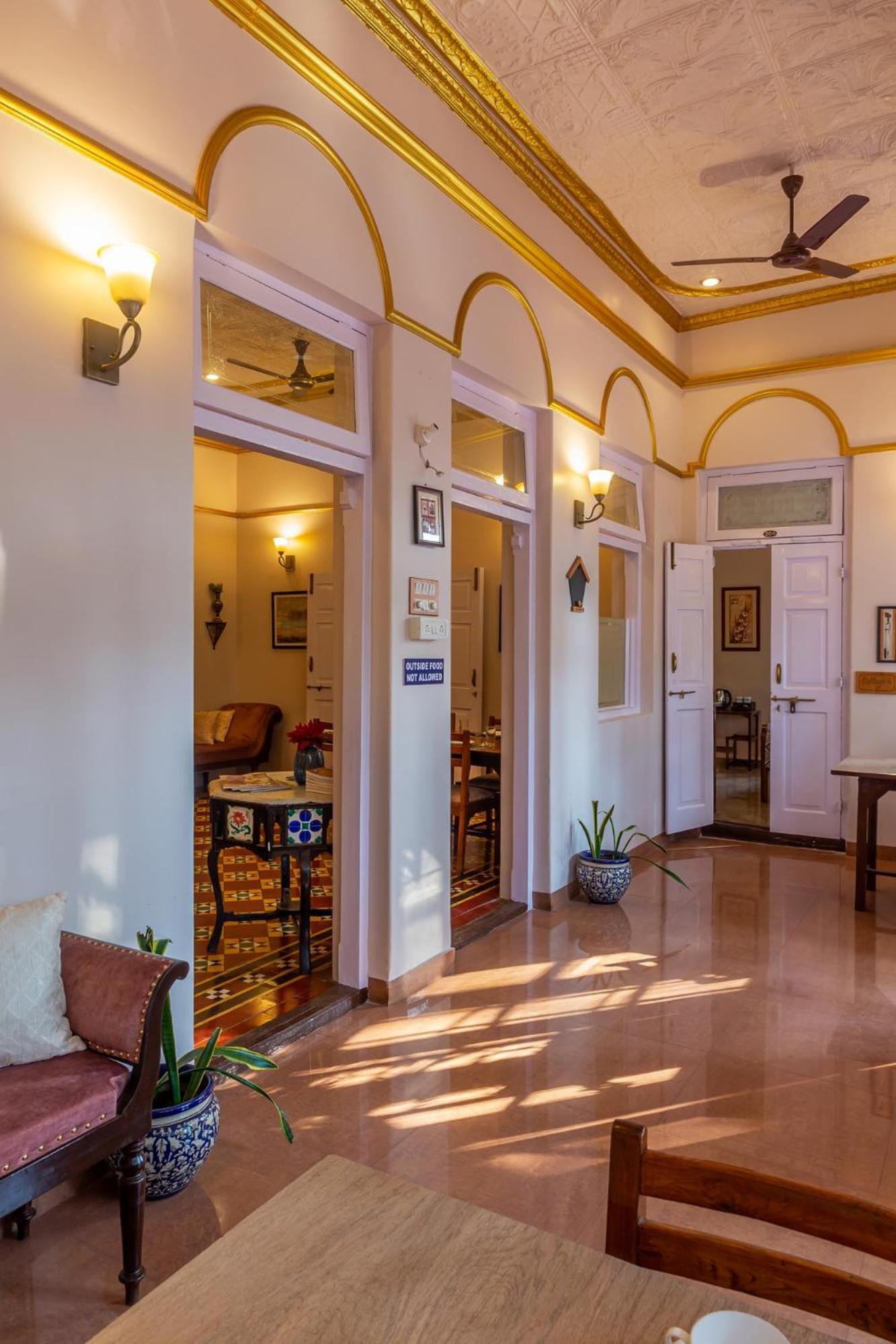 Il Palazzo Villas Panchgani Eksteriør billede
